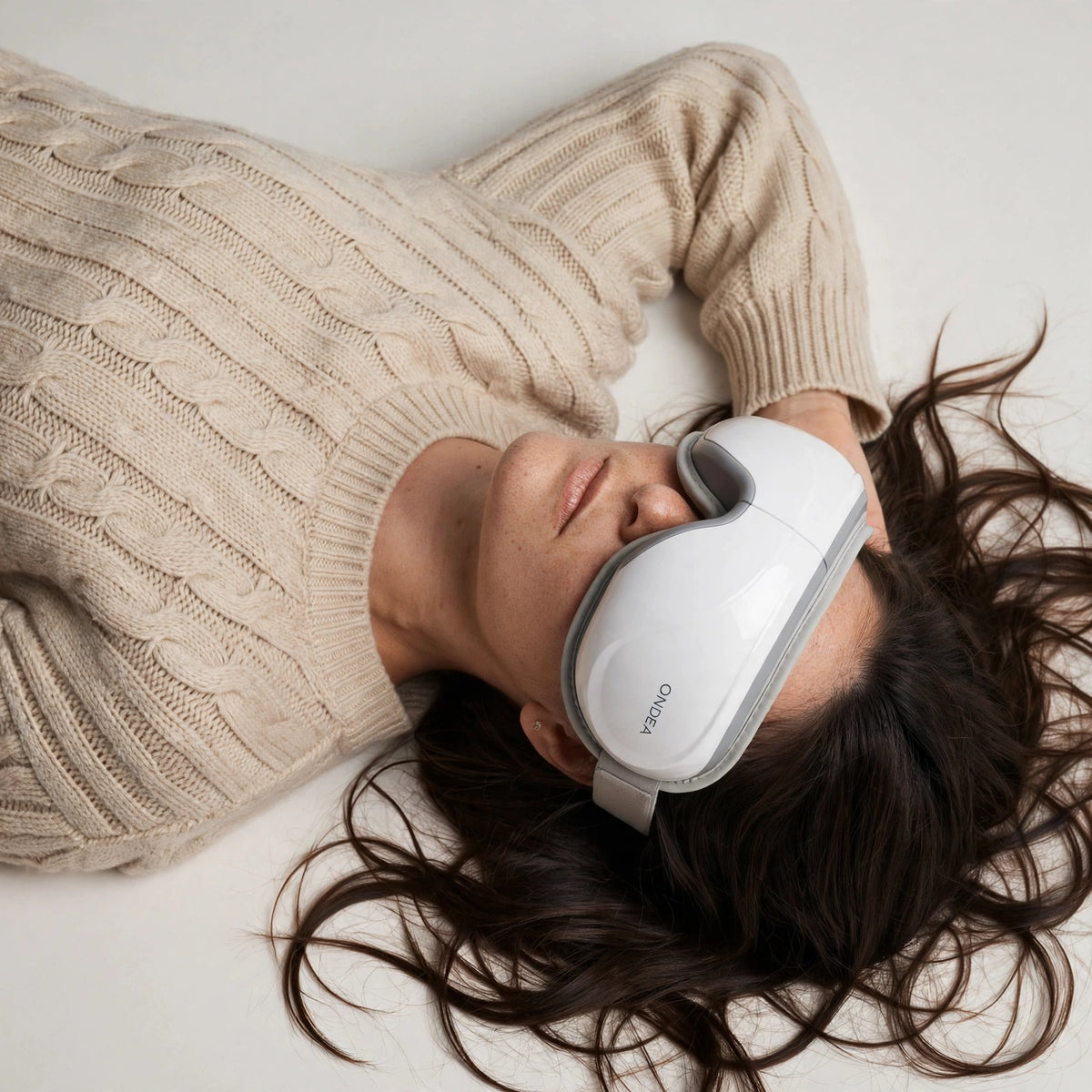 Masseur Oculaire Chauffant à Coussins d'Air et Vibration, Musique Bluetooth